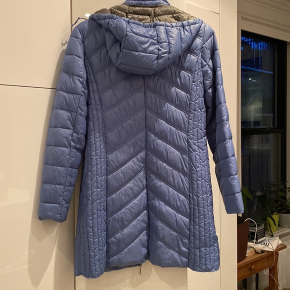 Blue coat - Picture 2 of 2